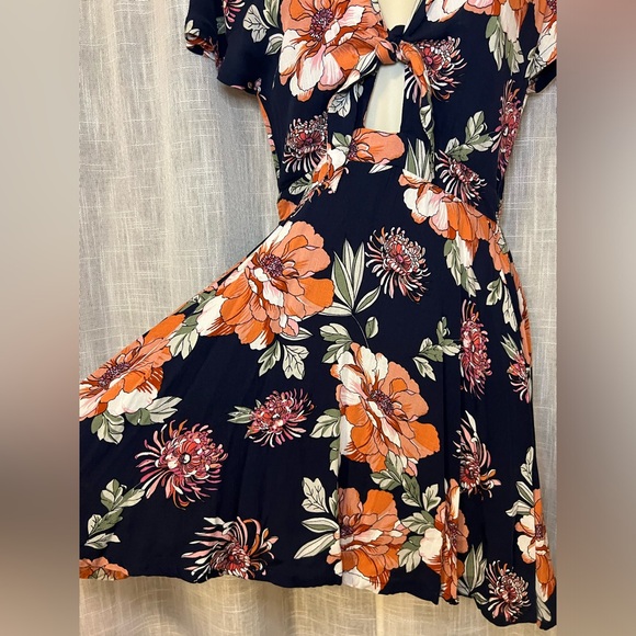 Lulus Navy Blue Floral Print Tie-Front Skater Dress - Picture 8 of 14